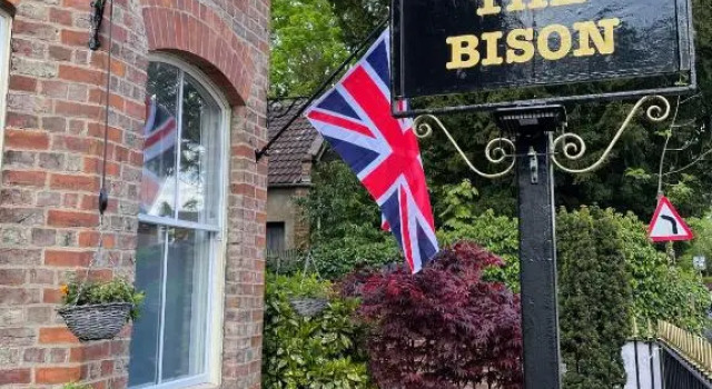 The Bishop And The Bison, Забронировать Отель Бизнес-отели Англии, 4* 5*