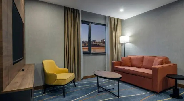 Номер Standard Doubletree By Hilton Suites Trabzon Yomra