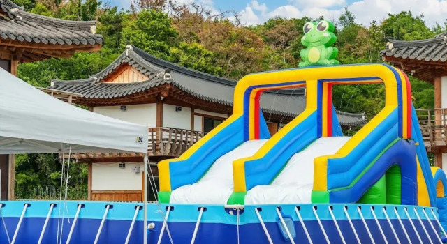 Gyeongju Aratteul Hanok Pet Pension, Забронировать Отель Отели провинции Кёнсан-Пукто с парковкой, Парковка