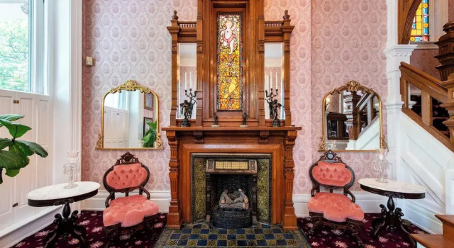 Central Park Bed & Breakfast