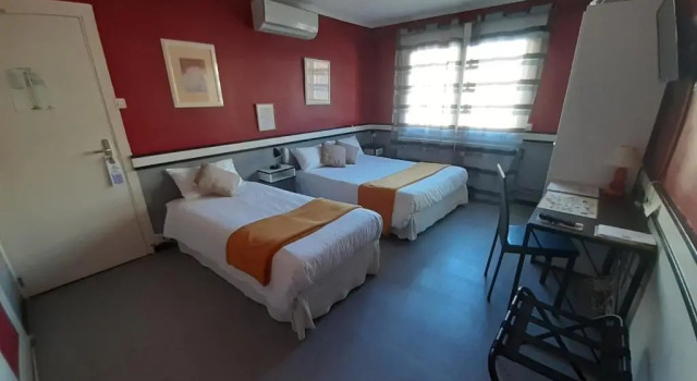Номер Standard Hôtel du Tricastin