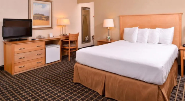 Номер Standard Campus Inn & Suites Eugene Downtown