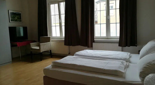 Hotel Central Restaurant El Barrio, 예약 호텔 Grevenbroich 북 라인 베스트팔렌