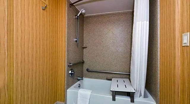 Doppel Studio Hampton Inn Frederick