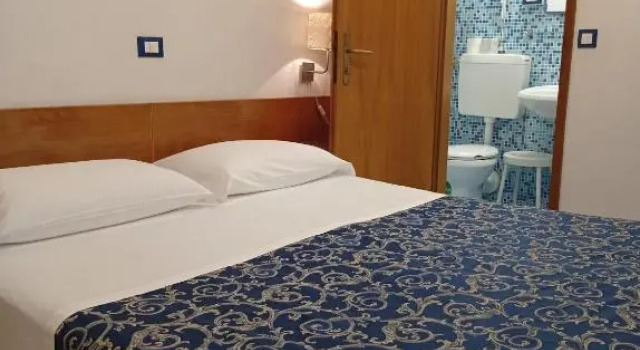 Номер Economy Hotel Caneva