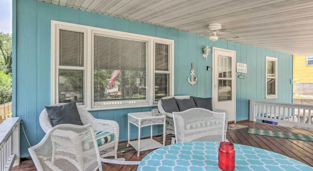 Steps to Lake of the Ozarks: Family Home w/ Views!, Забронировать Дом для отпуска Виллы Камдентон, Вилла