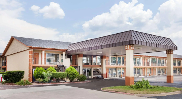 Arya Inn & Extended Stay, Buchen Sie Gasthaus Mini-Hotels in Longview, Gasthaus
