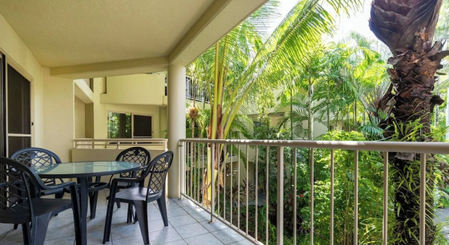 Апартаменты с 2 комнатами с балконом Port Douglas Sands Resort