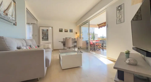 215 Le Cozy in Cannes