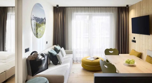 Номер Superior с 2 комнатами с балконом Movi Family Apart-Hotel ****s