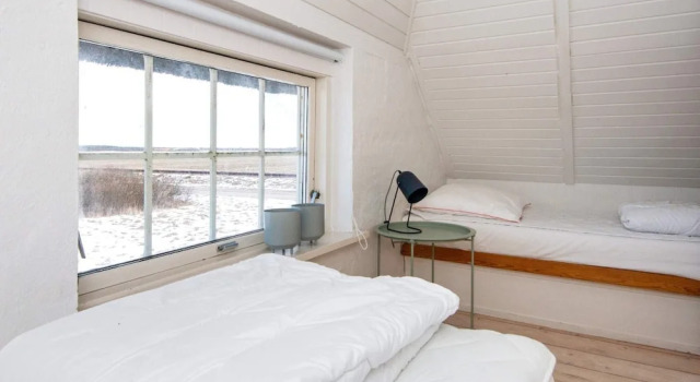 9 Person Holiday Home in Harboore-by Traum, Забронировать Дом для отпуска Отели Limfjord с парковкой, Парковка