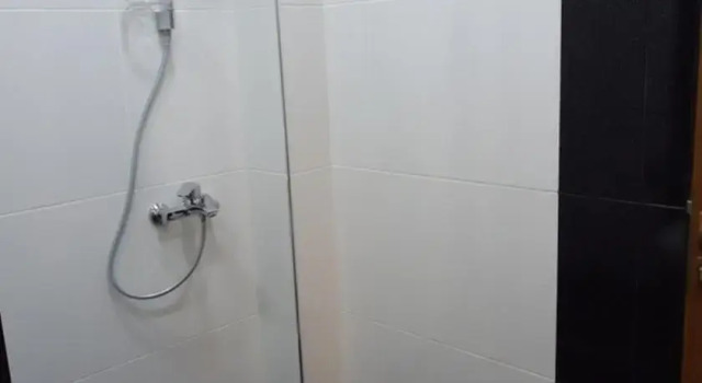 Saryan-Pushkin 19/21 Apt 7, Забронировать Отель Отели Еревана с парковкой, рядом с Площадь Республики, Парковка