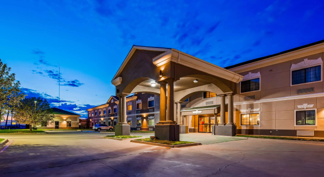 SureStay Plus Hotel by Best Western Quanah, Book Hotel Quanah Texas