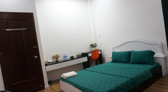 Urban Saigon Homestay, Забронировать Гостевой дом Гостевые дома Хошимина, рядом с People's Committee Building, Гостевой дом