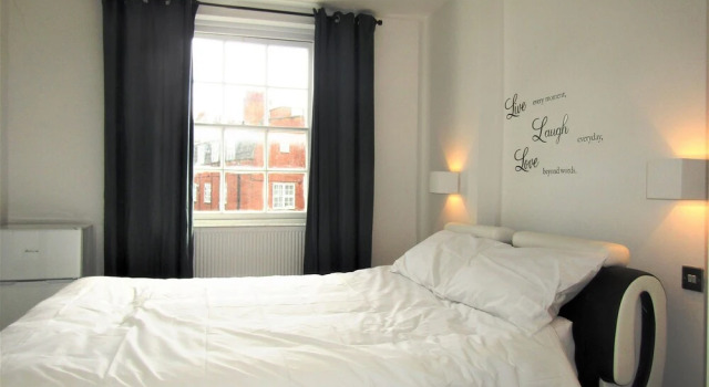 Двухместный номер Standard En-suite Room Kings Cross - 7