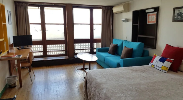 Двухместный семейный номер Standard с балконом и с видом на парк Hotel le Corbusier