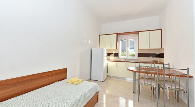Апартаменты с балконом Apartments Karolina