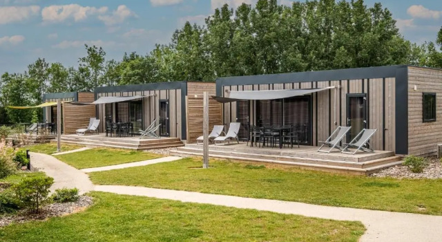 The Originals City, Ax Hotel, La Châtaigneraie, Забронировать Отель Ла-Шатеньере 