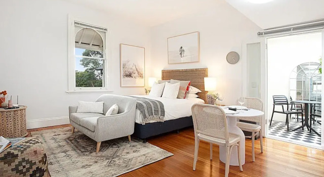 Modern and Cosy Inner West Apartment, Забронировать Апартаменты/квартира Сидней Sydney Region