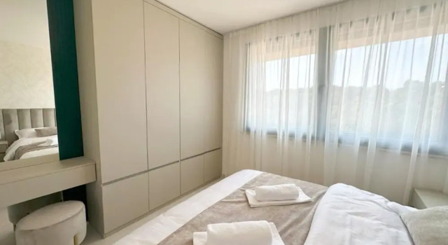Апартаменты Leonarda Waterfront Residences