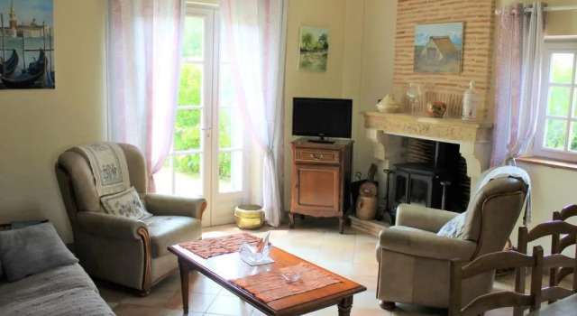 Maison familiale avec piscine près de Bergerac, idéale pour randos et visites historiques - FR-1-616-112, Réserver Hôtel Lamonzie-Saint-Martin Red Perigord