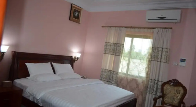 Precious Guest lodge