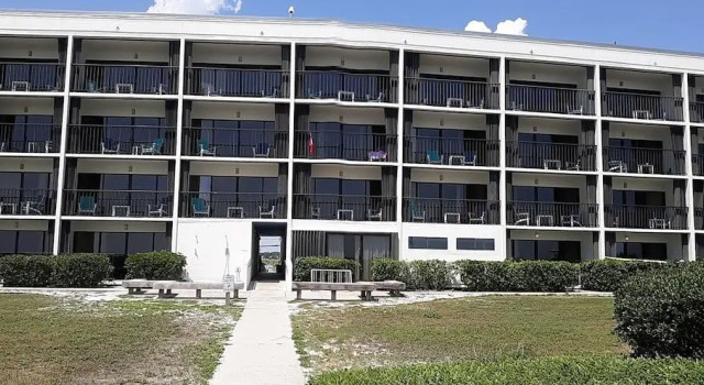 Surf Suites, Забронировать Мини-отель Отели в центре Райтсвилл-Бич, в центре