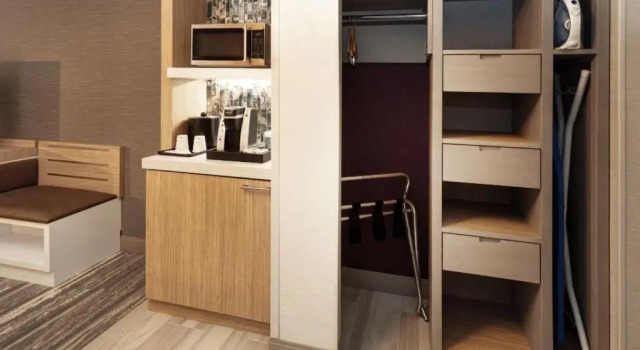 Полулюкс Hilton Garden Inn Evanston