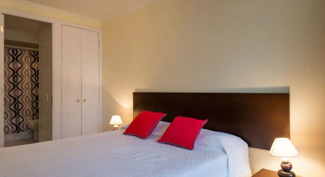 Seven Apart Hotel