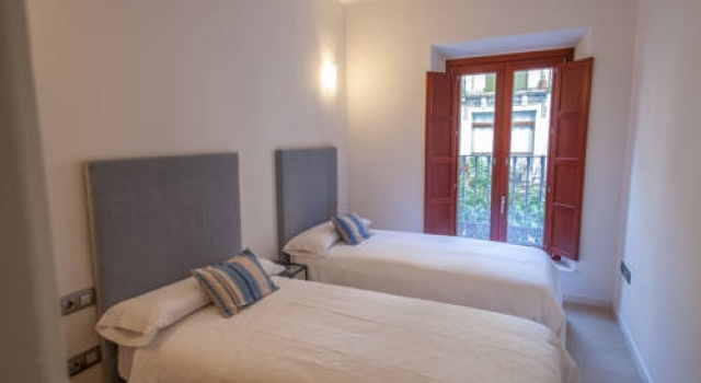 Luxury Apartments Seville Center, Забронировать Апартаменты/квартира Отели Севильи с парковкой, рядом с Monumento a Don Juan Tenorio, Парковка