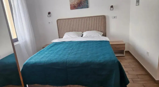 Apartmani Račeta, Book Hotel Hoteller i Kotor Riviera med parkering, Parkering
