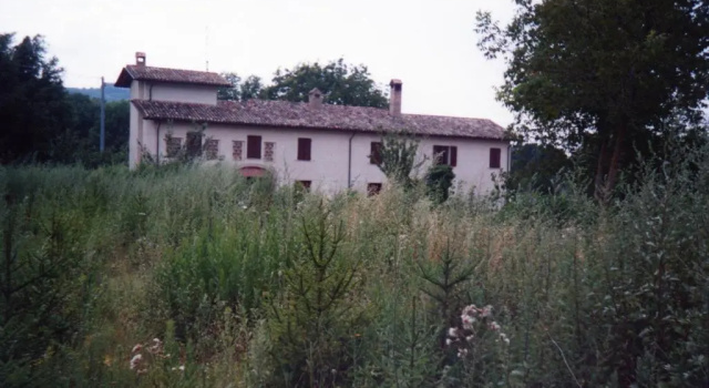 B&B La Crezia, Book Bed and Breakfast Hoteller i Umbrien med parkering, Parkering