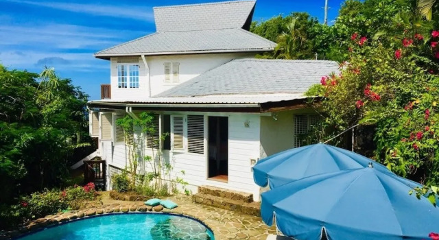 Вилла Hummingbird Villa - Tropical 3 bedroom Villa with Panoramic Views 3 Home by RedAwning