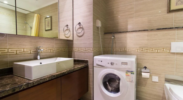 Люкс Deluxe Qingdao Jinshan We Holiday Apt Wusi