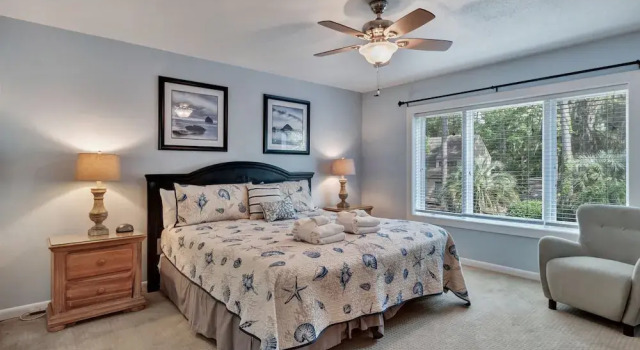 2271 Heritage Villas at The Sea Pines Resort, Забронировать Курортный отель Отели Хилтон-Хед-Айленд с парковкой, рядом с Stan Smith Tennis Academy, Парковка