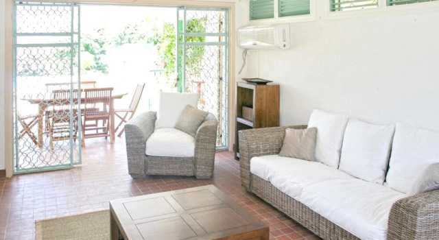 Villa With 3 Bedrooms in Saint-françois, With Private Pool, Enclosed G, Rezerwuj Willa Hotele w Grande-Terre z basenem, Basen