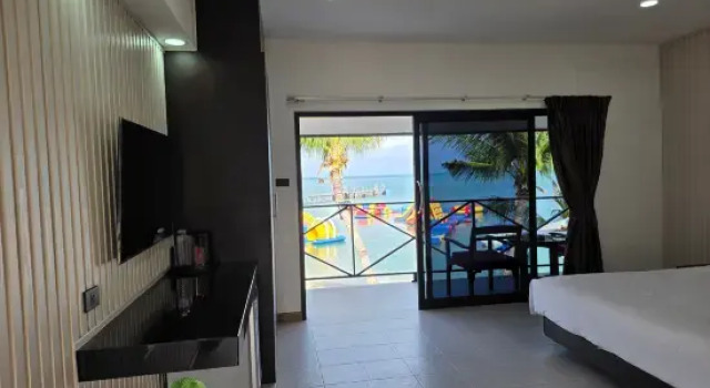 Номер Deluxe рядом с пляжем Samui Pier Beach Front & Resort
