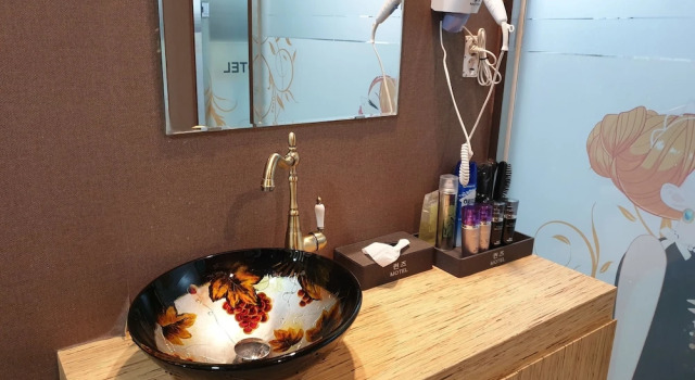 Номер Standard Queens Motel Jinju