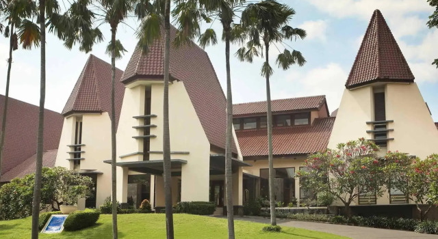 Novotel Surabaya Hotel & Suites, Reserva ahora Hotel Hoteles de negocios en Surabaya, 4* 5*