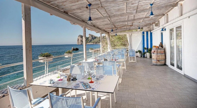 Belmare Residence on the beach, Забронировать Апартаменты/квартира Марина-дель-Кантоне Италия
