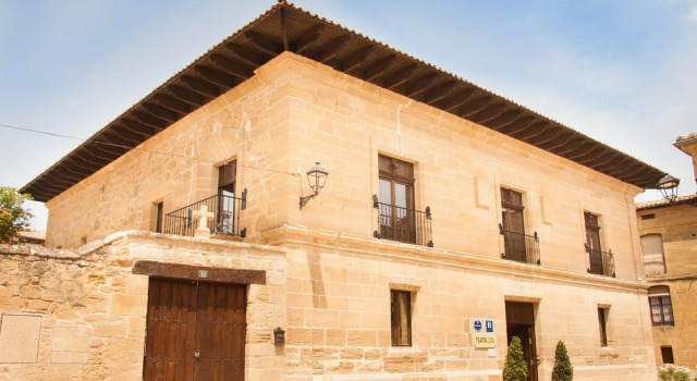 Rusticae Hotel Teatrisso, Prenota Hotel Hotel a La Rioja con parcheggio, Parcheggio