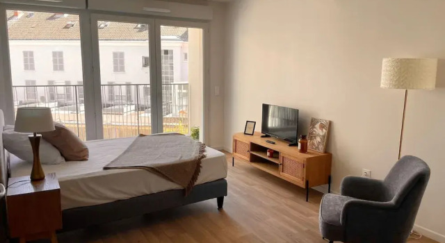 Студия Zenao Apparthôtels Châlons-en-Champagne
