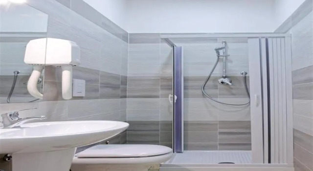Standard Doppel Zimmer ARIEL B&B