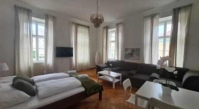 Appartement Chic 3BR Belvedere Apartment