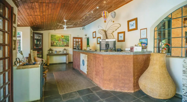 Hotel Fazenda Reviver, Забронировать Отель Арасояба-да-Серра штат Сан-Паулу