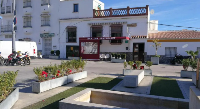 Casa en pueblo de montes de Málaga a 15km de playa, Prenota Hotel Almáchar Axarquía