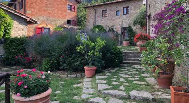 Апартаменты с 2 комнатами Borgo La Capraia