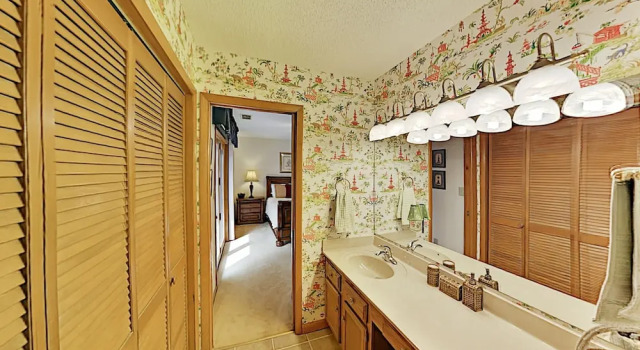 706younm 4 Bedroom Home, Забронировать Дом для отпуска Виллы Лейк-Лур, Вилла
