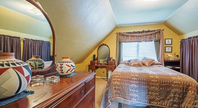 Коттедж Secluded Seward Home: Patio, 2 Mi to Kenai Fjords!
