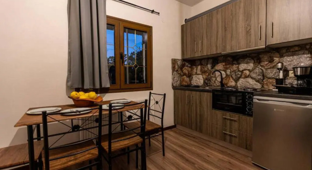 Horizon 2 - Απίστευτη θέα στα Μετέωρα, Book Hotel Kalabaka Thessalia